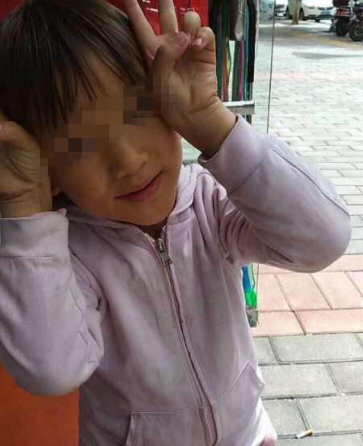 【最新】女童被继父连砍4刀确诊高位截瘫 事件始末全过程曝光