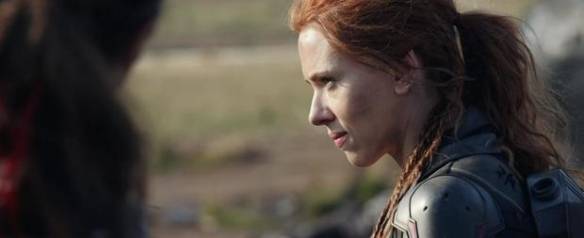 一饱眼福!黑寡妇英国上映比原定档期提前了9天 防止撞车《007：无暇赴死》