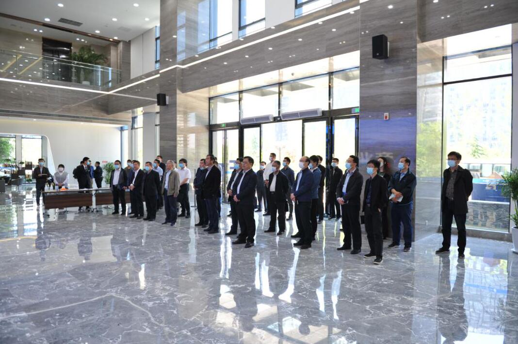 以大学习大调研大讨论 推动政研改革工作提标增效