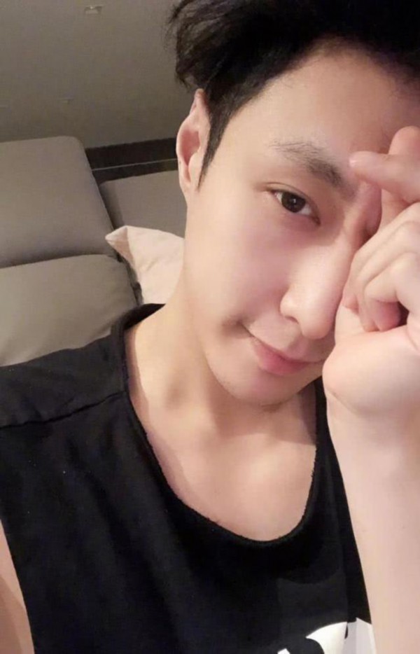 张艺兴告别本季极限挑战所为何事？国际蜂跳槽《我是唱作人》是什么情况?