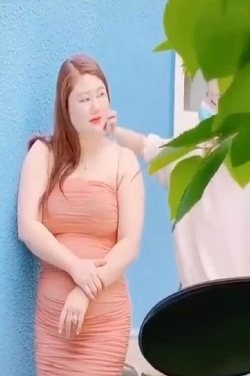 肚子抢眼!杨天真穿鱼尾裙拍大片怎么回事?什么情况?终于真相了,原来是这样!