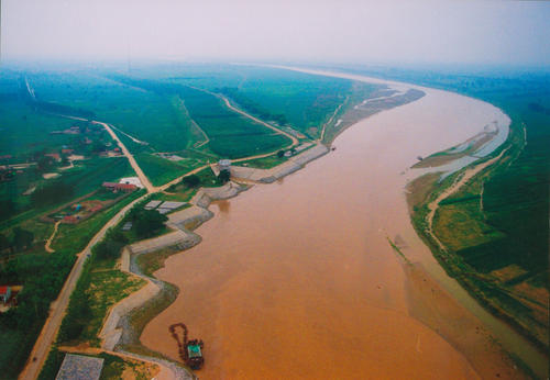 做好黄河流域生态保护和高质量发展“大文章”，山东各地正“千帆竞发”