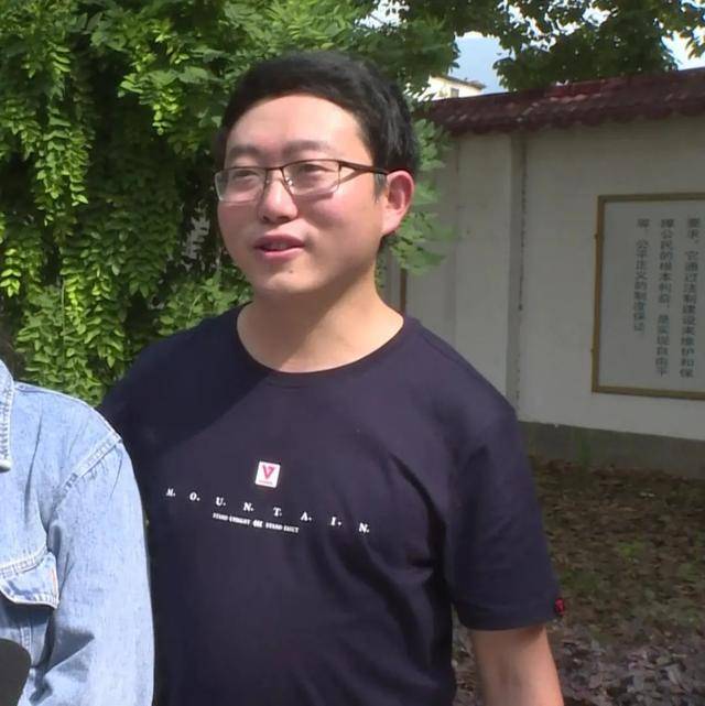 怒赞！90后夫妻521领证并签器官捐献协议 让期盼得到器官移植患者重获新生