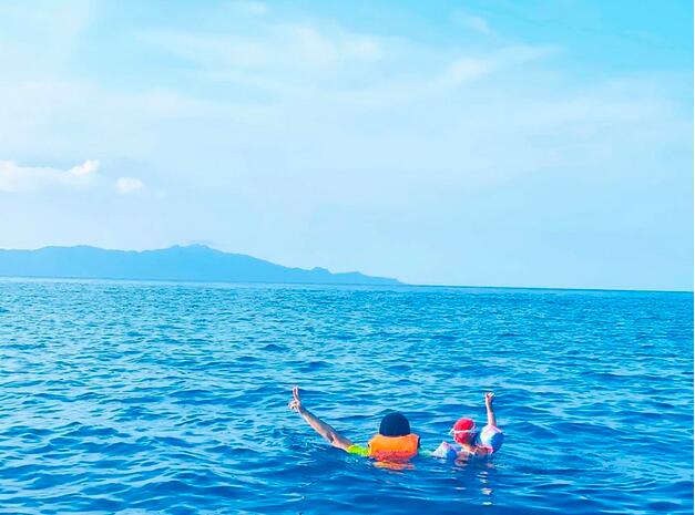 周杰伦带女儿游泳怎么回事?什么情况?终于真相了,原来是这样!