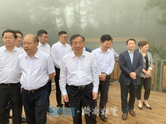 济南市党政代表团赴重庆武隆开展扶贫协作工作 深化交流强化协作 扎实推进脱贫攻坚 孙立成李明清参加活动