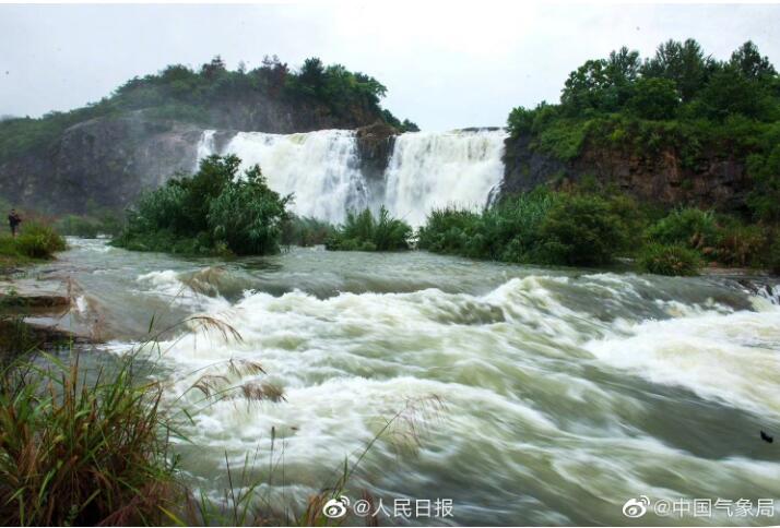 【气象预警】中央气象台已连发27天暴雨预警 近年少见持续27天预警