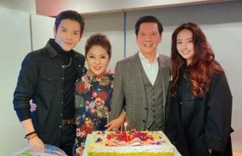 不愧是向太!向太回应郭碧婷深夜发文,一篇小作文解决所有问题