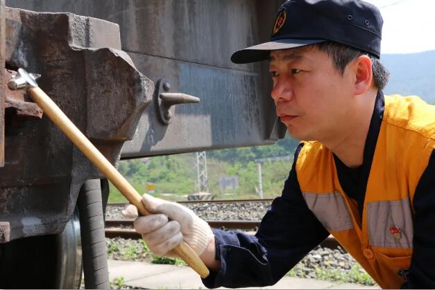 新时代·铁路榜样 
