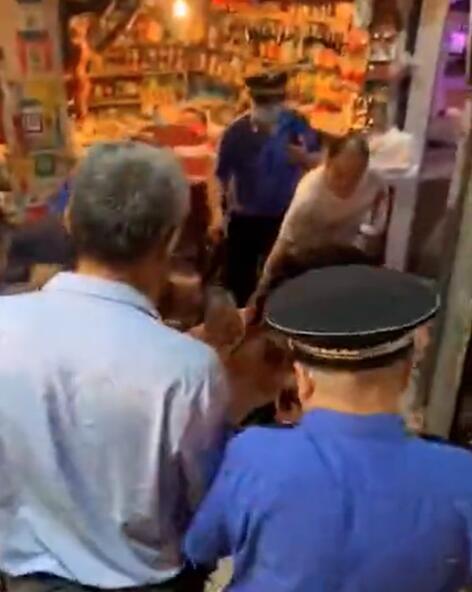 【什么仇什么怨】重庆两猪肉摊主争执 男子杀害2人 警方最新通报来了