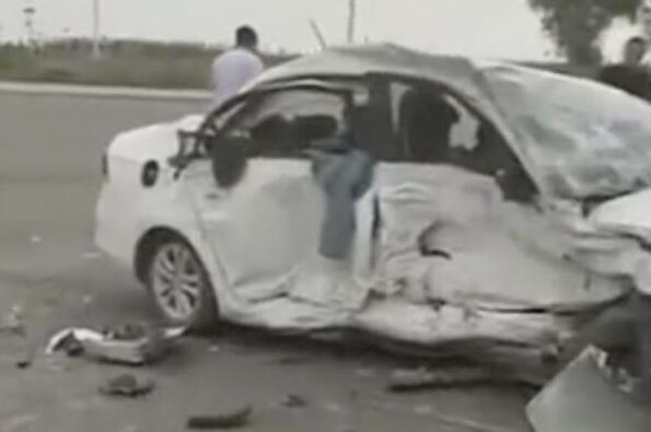 家属回应驾校教练车祸2学员身亡|惨剧！家属回应驾校教练车祸2学员身亡 大学生7月刚刚毕业