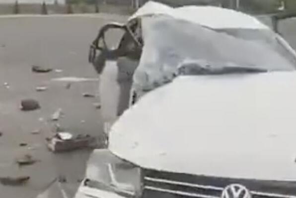 家属回应驾校教练车祸2学员身亡|惨剧！家属回应驾校教练车祸2学员身亡 大学生7月刚刚毕业