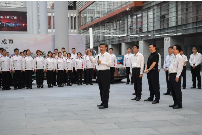 第一观察丨这次信息量很大的中央政治局会议透出哪些深意？