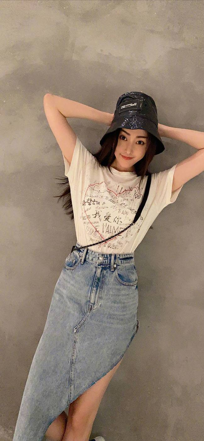 劲爆!张天爱喊话跟拍者说了什么?狗仔都拍到了什么?