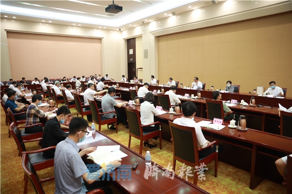 市委常委会召开会议 学习贯彻全省领导干部会议精神 孙立成主持 孙述涛殷鲁谦雷杰边祥慧出席