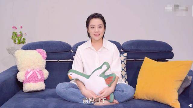 幸福的四口之家！刘璇二胎得女 41岁的她依旧元气满满