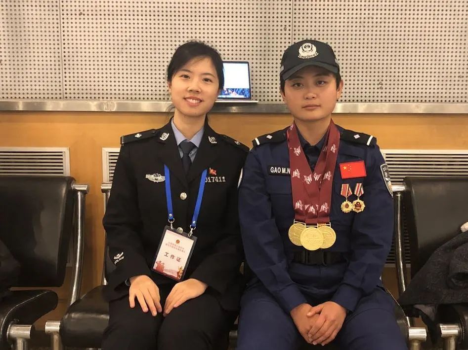 为济南这位姑娘人民警察——李安琪 , 点赞