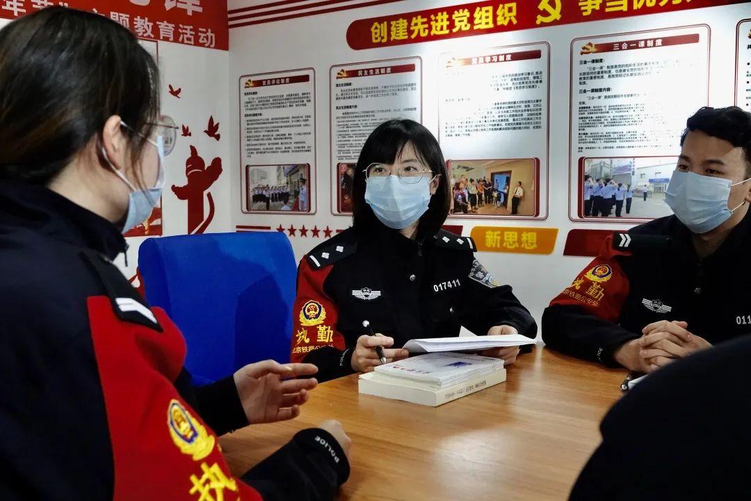 为济南这位姑娘人民警察——李安琪 , 点赞