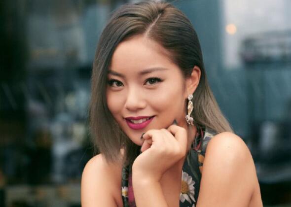 王菊新恋情疑曝光|幸福洋溢 ！王菊新恋情疑曝光是怎么回事？终于真相了，原来是这样！