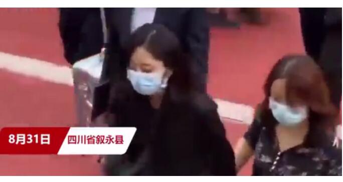 谭松韵妈妈被撞案肇事者父亲回应|最新进展来了！谭松韵妈妈被撞案肇事者父亲回应到底说了什么？