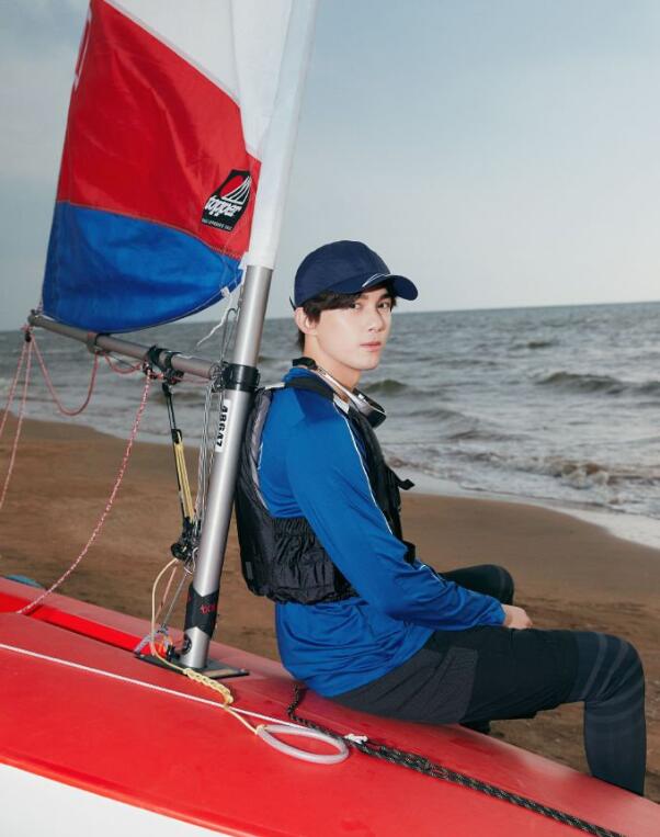 【官宣】吴磊任帆船运动推广大使：少年，乘风波浪吧！