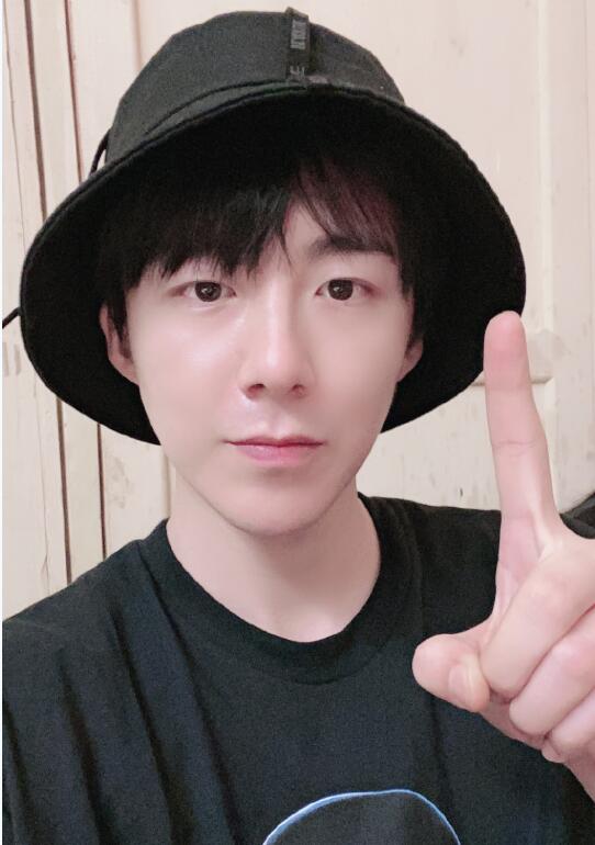 刘宇宁|【刘宇宁道歉了】刘宇宁就采摘雪莲花一事道歉 摩登兄弟引发争议