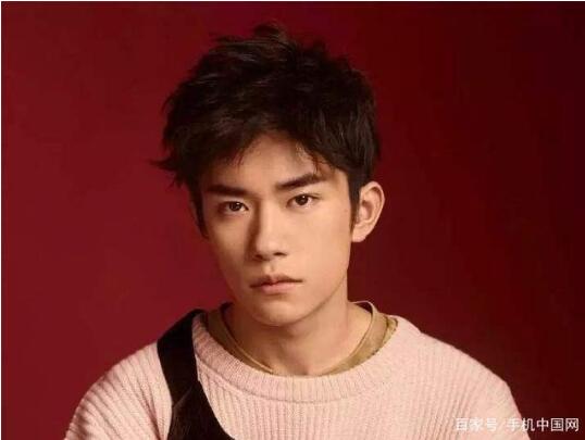 易烊千玺获百花奖最佳新人奖|实至名归！易烊千玺获百花奖最佳新人奖