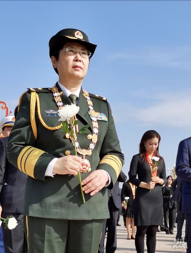 时政新闻眼丨​烈士纪念日敬献花篮仪式，今年有这些特殊之处