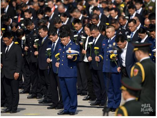 时政新闻眼丨​烈士纪念日敬献花篮仪式，今年有这些特殊之处
