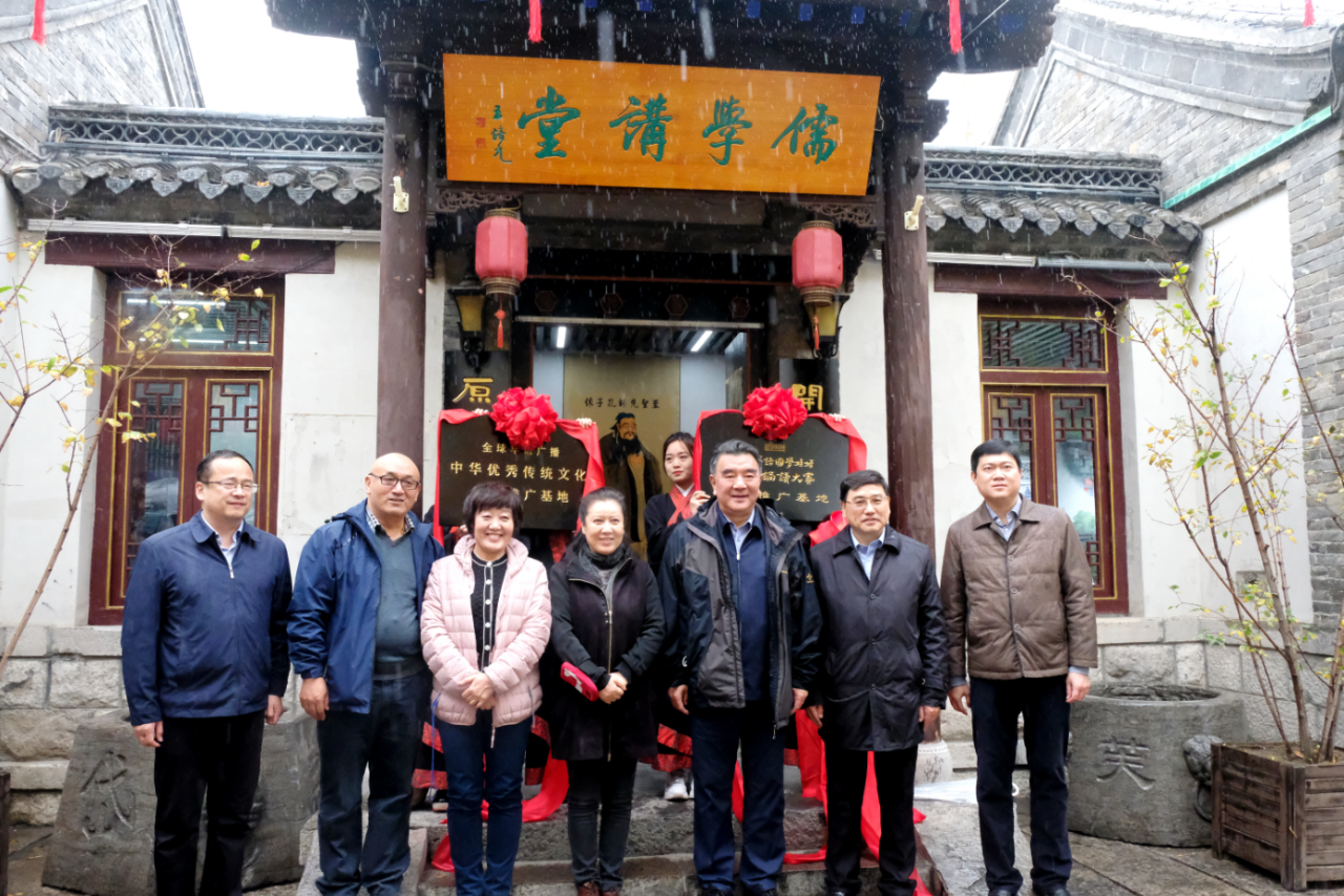 “泉”新启动!第三届全球华语国学娃娃经典诵读大赛重磅来袭
