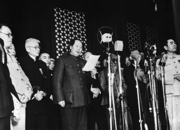 薪火相传，中国青年都做了怎样的选择？