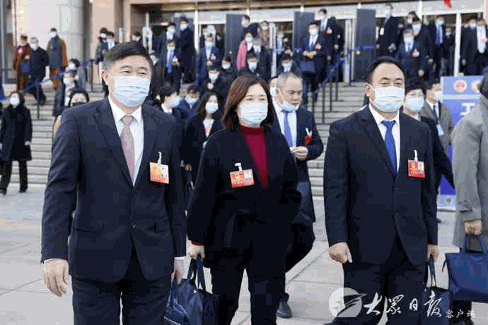 奋力实现“十四五”良好开局 以优异成绩庆祝建党100周年 省十三届人大五次会议隆重开幕 刘家义主持 李干杰作政府工作报告 付志方杨东奇出席