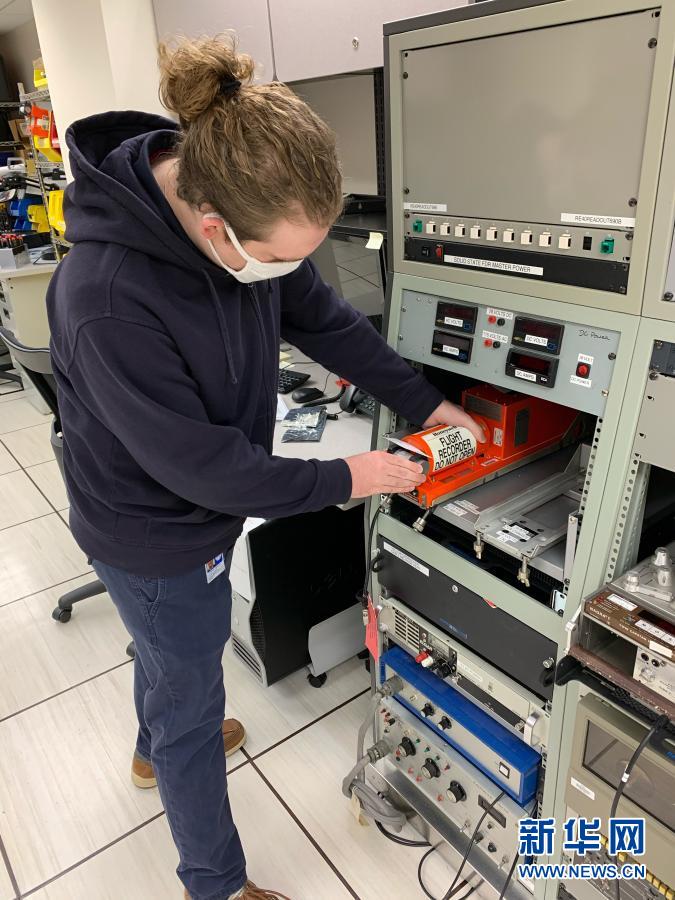 初步评估：美联航波音777飞机发动机故障与金属疲劳有关