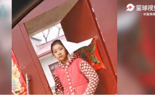 男子离家返工女儿靠近车窗送别 这场景让人泪目