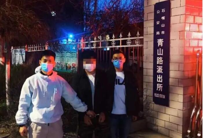 警察丈夫的照片刷爆朋友圈,妻子发出“灵魂拷问”