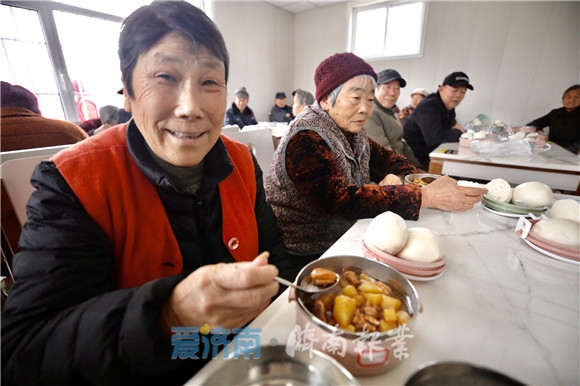 人民日报点赞济南：就餐服务多元化 满足老年人就餐需求