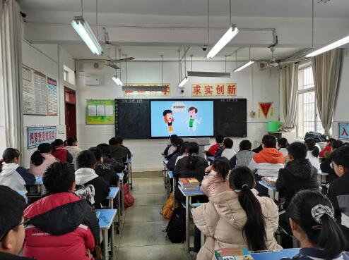 民生金融知识进校园，悉心教授学生识“诈骗”——中国民生银行泰安分行开展金融知识进校园活动