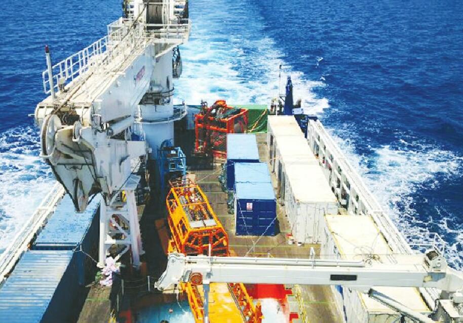 231米！中国创造深海钻机钻探深度新纪录