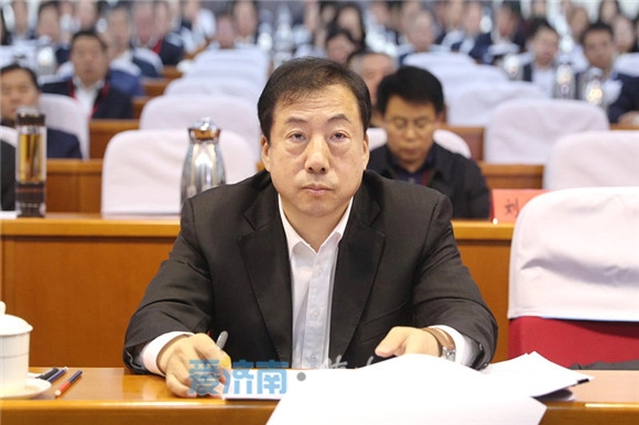 市委理论学习中心组举办专题读书班 孙立成孙述涛边祥慧参加结业式