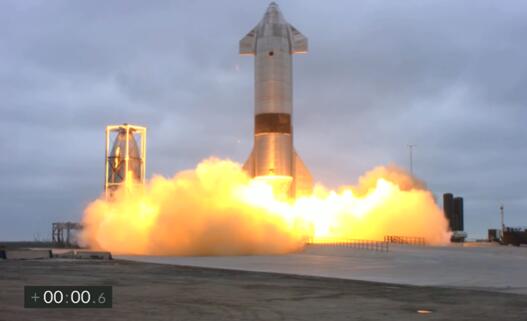 【SpaceX星际飞船原型SN15成功着陆】马斯克：“星际飞船”正常着陆！