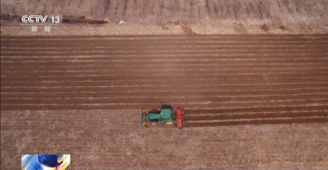 沿着高速看中国丨“梨树模式”的“一田一站”为黑土地助力加“油”