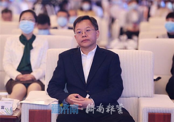 2021年职业教育活动周全国启动仪式暨全国职业院校技能大赛在济开幕 李干杰孙尧出席并致辞