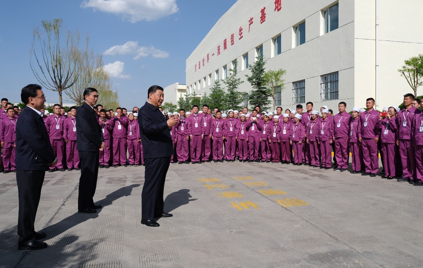 习近平赴青海考察调研