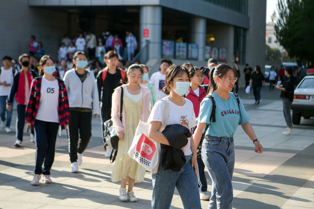 全国部分地区2021年高考结束