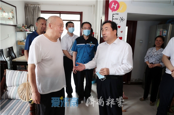 孙立成检查督导燃气安全管理工作时强调:落实落细安全举措 排查消除安全隐患 切实保障人民群众生命财产安全