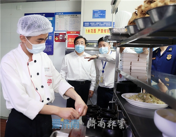 孙立成检查督导燃气安全管理工作时强调:落实落细安全举措 排查消除安全隐患 切实保障人民群众生命财产安全