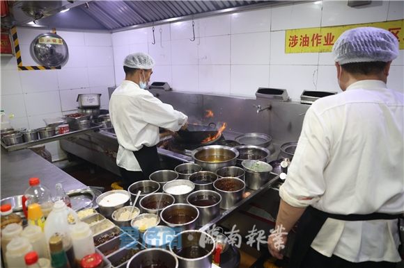 孙立成检查督导燃气安全管理工作时强调:落实落细安全举措 排查消除安全隐患 切实保障人民群众生命财产安全