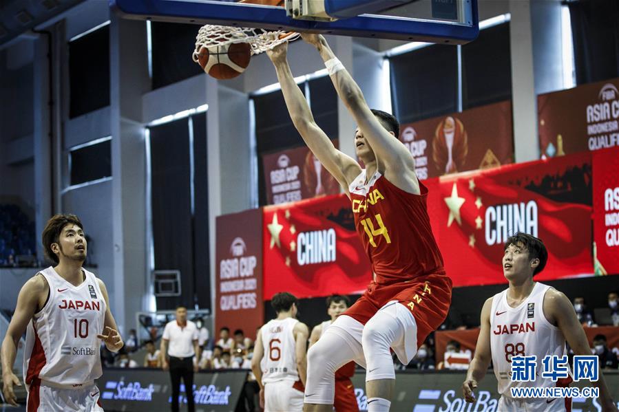 中国男篮亚洲杯预选赛力克日本队取得开门红