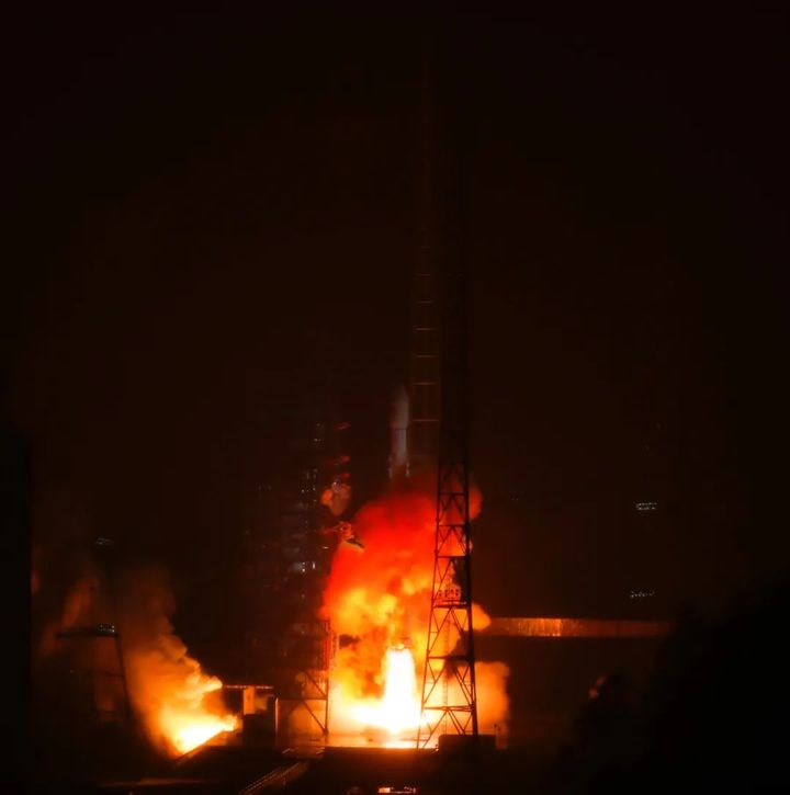 天链一号05星发射成功，中国第一代中继卫星圆满收官