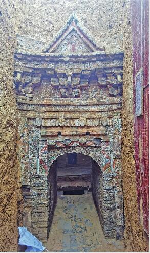 济南发现山东规模最大元代砖雕壁画墓群