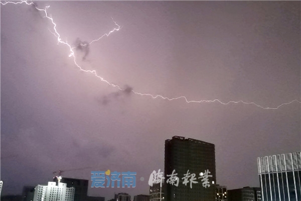 济南发布暴雨红色预警信号 启动防汛Ⅲ级应急响应